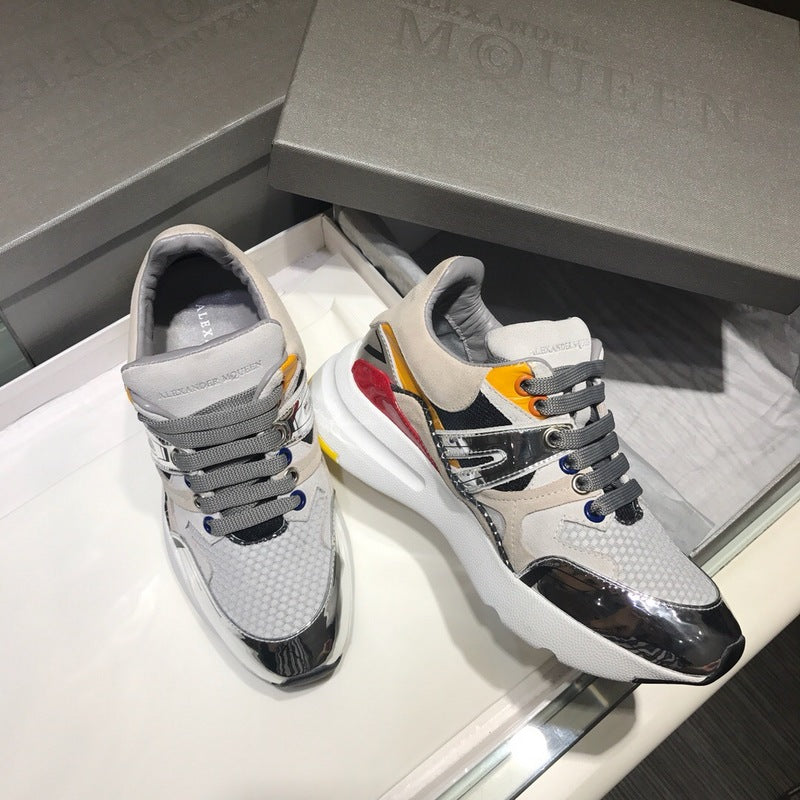 Selected Variant Image