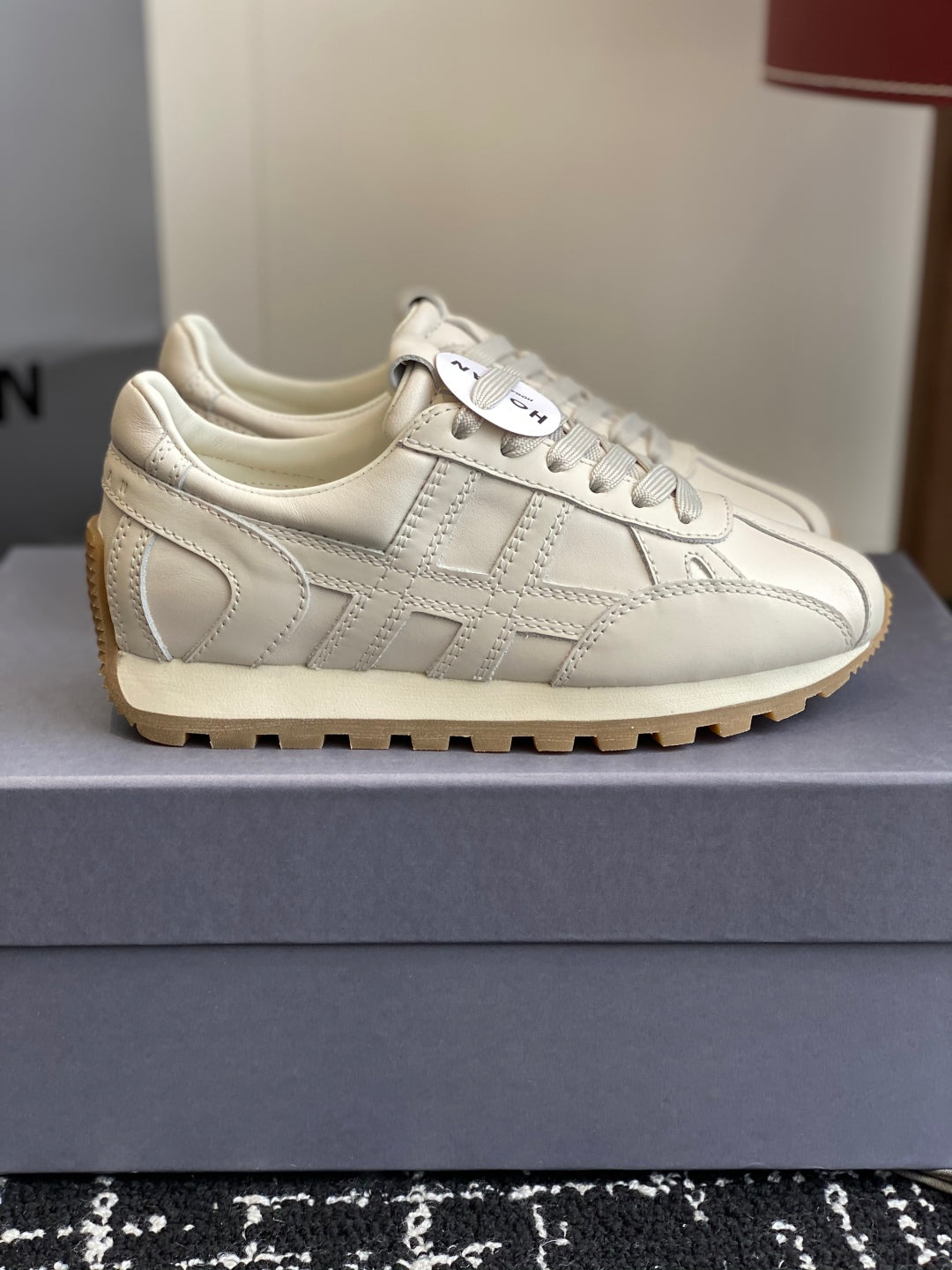 Selected Variant Image