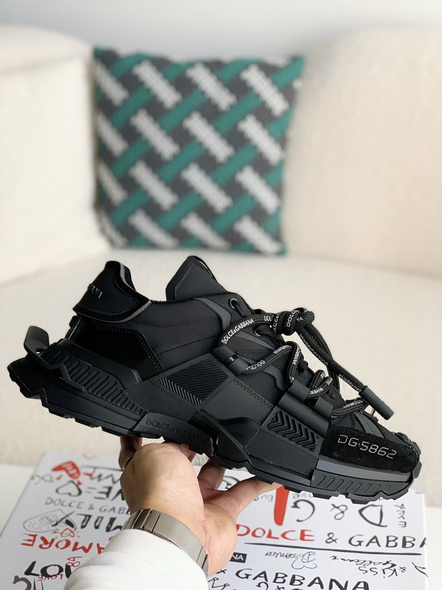 Selected Variant Image