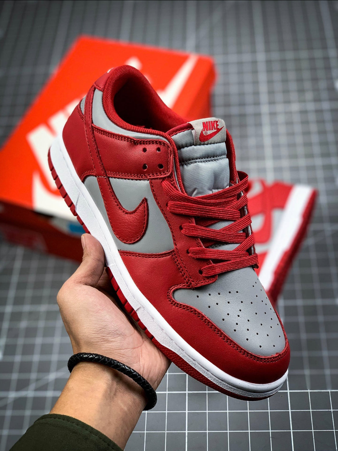 Selected Variant Image