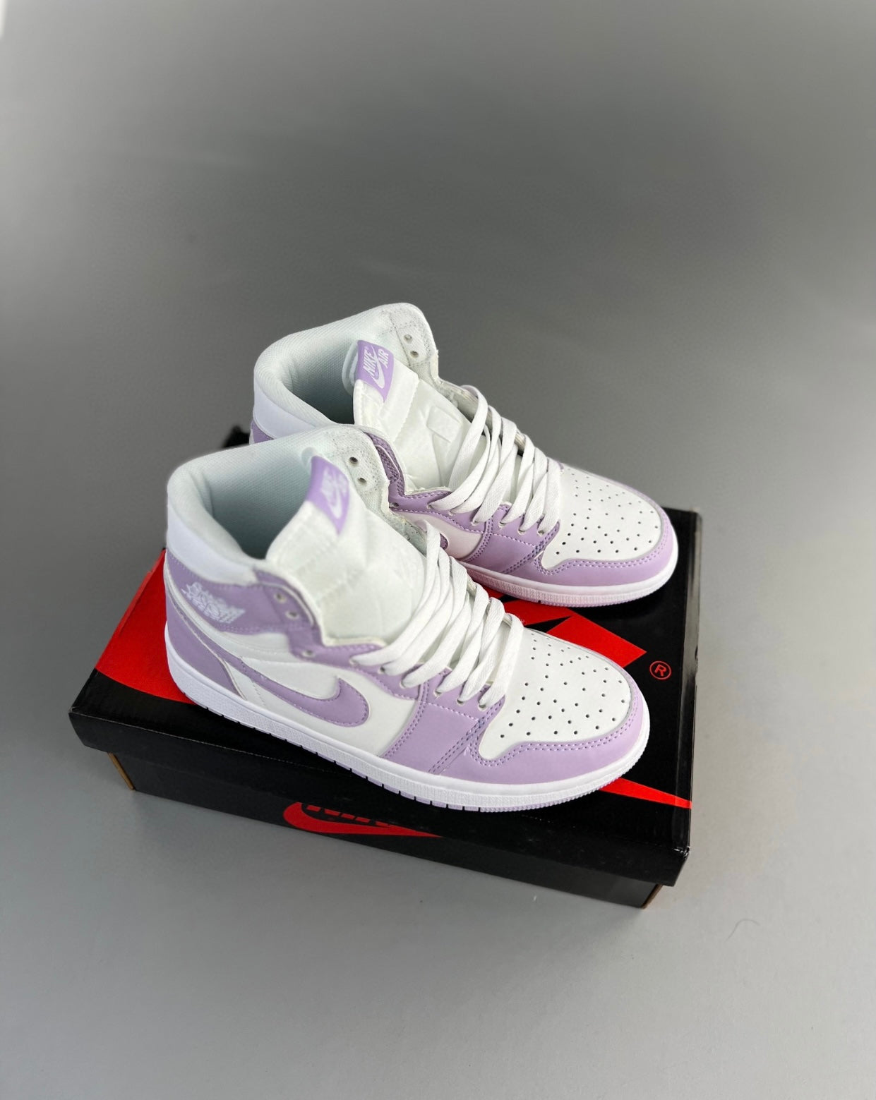 AIR “Jordan 1”