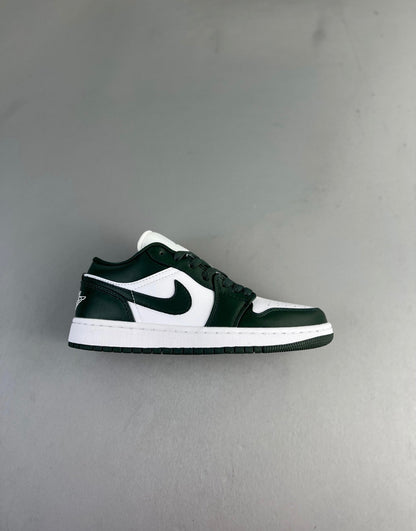 AIR “Jordan 1”