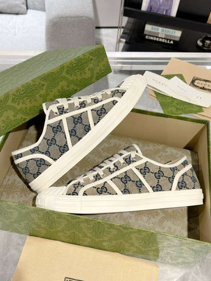 GUCCI SHOES